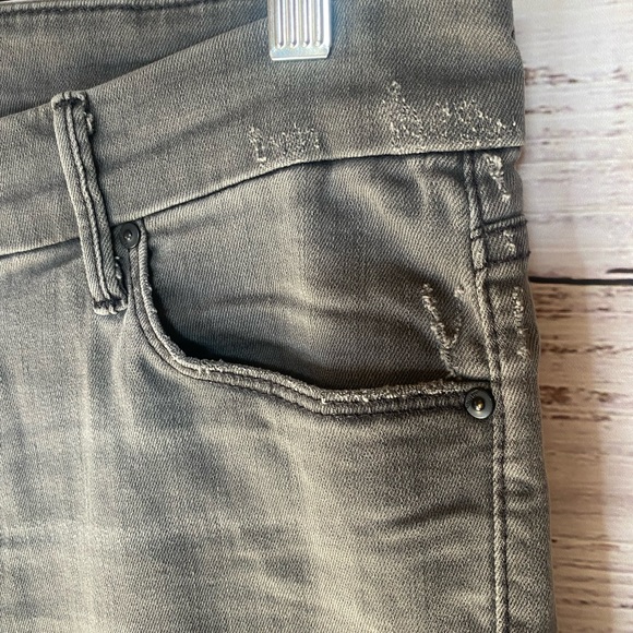 COPY - Mother looker ankle fray gray jeans. Size 31 - Picture 5 of 14